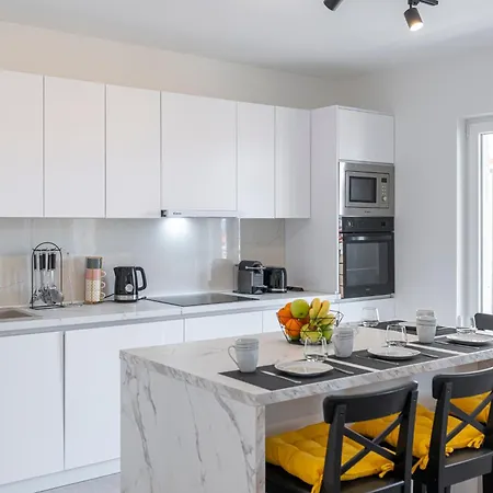 White Sunshine Apartamento