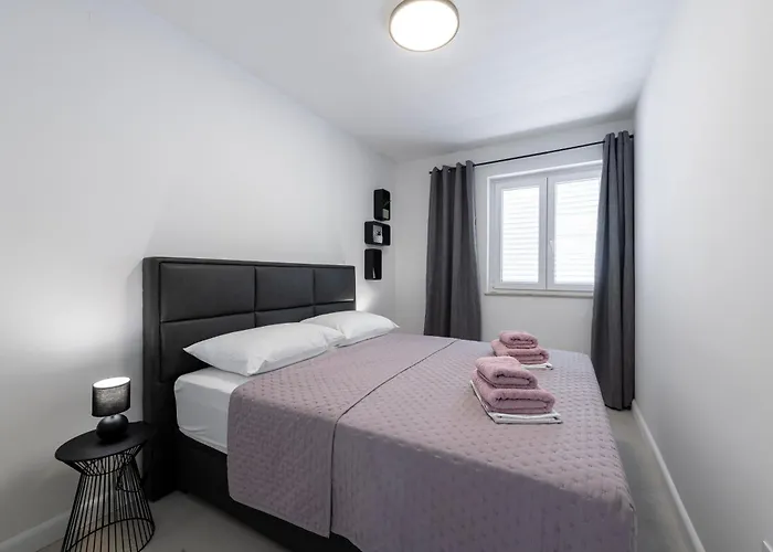 White Sunshine 두브로브니크